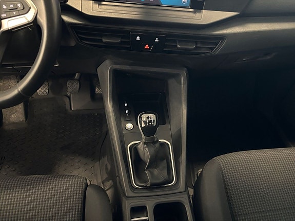 Volkswagen Caddy 12 of 16