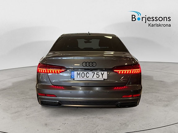 Audi A6 4 of 18