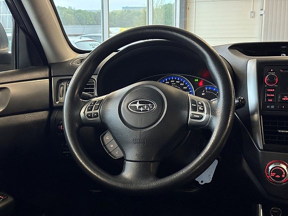 Subaru Forester 11 of 17