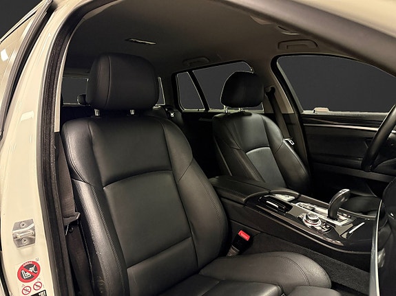 BMW 520 11 of 17