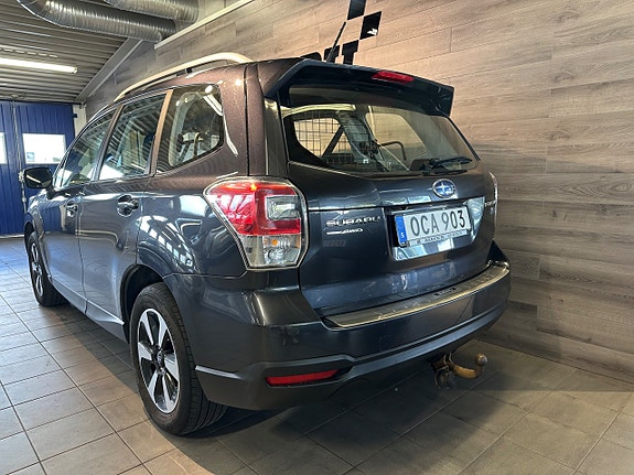 Subaru Forester 3 of 24