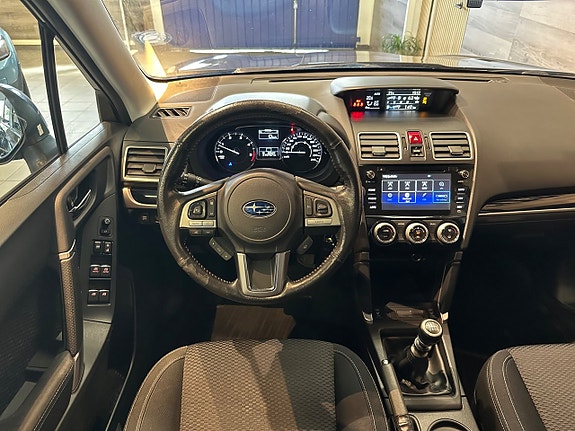 Subaru Forester 12 of 24