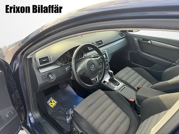Volkswagen Passat 15 of 27