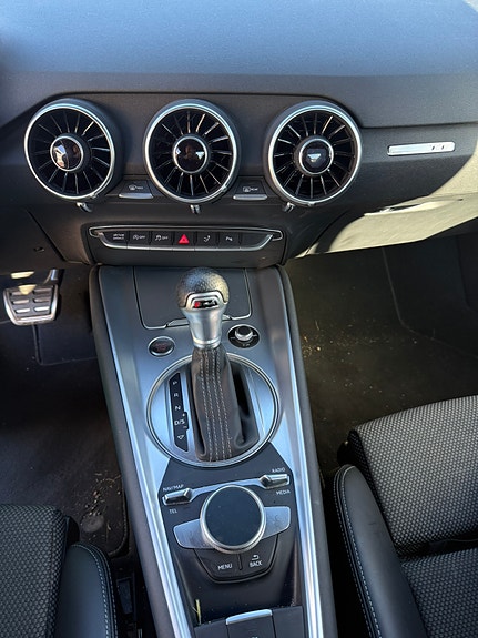 Audi TT 8 of 10