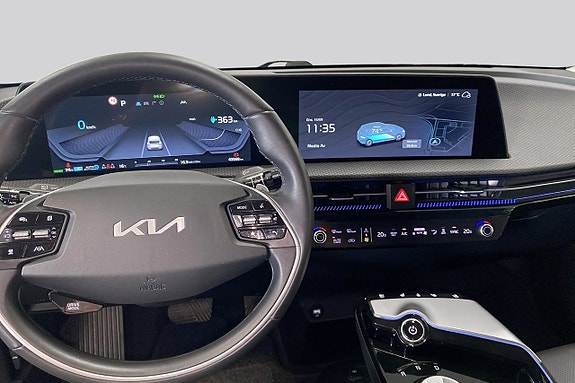 Kia EV6 7 of 14