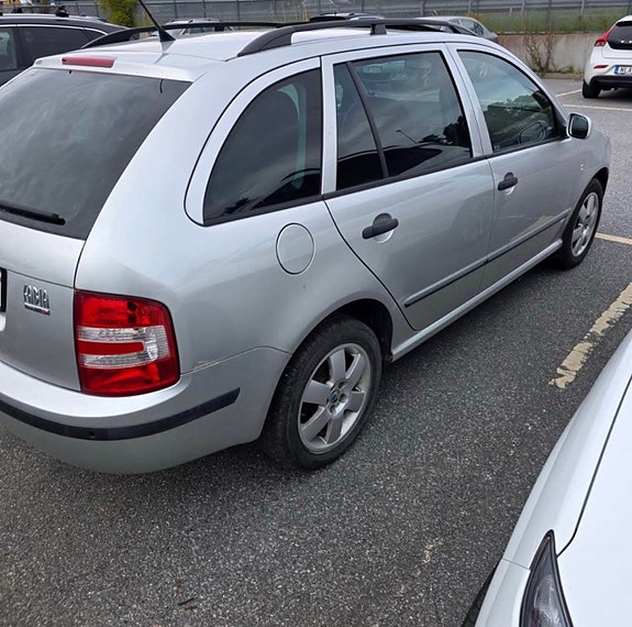 Skoda Fabia 3 of 4