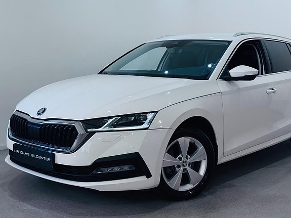 Skoda Octavia 2 of 22