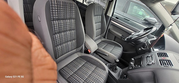 Volkswagen Touran Cross 10 of 11