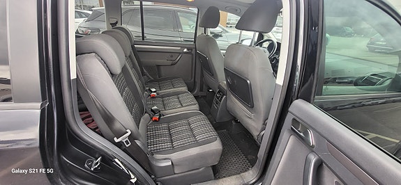 Volkswagen Touran Cross 8 of 11