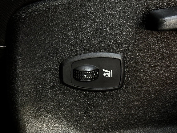 Renault Megane 15 of 15
