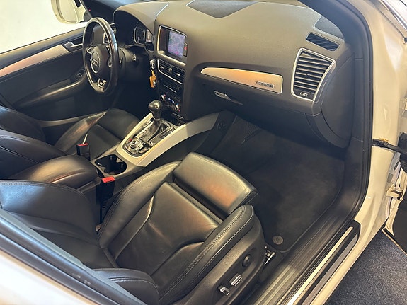 Audi Q5 11 of 28