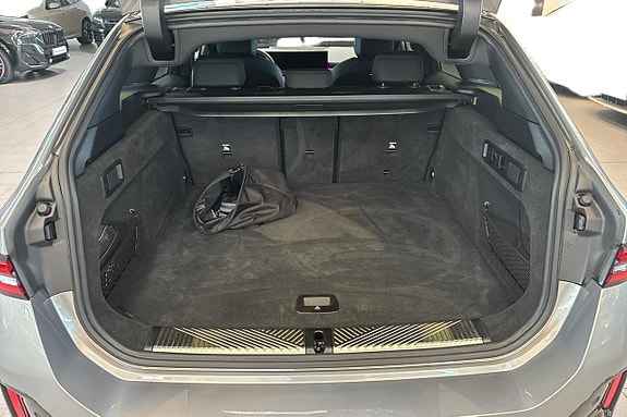 BMW 530e 10 of 19