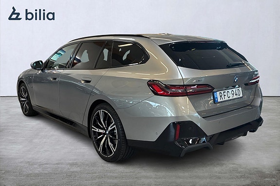 BMW 530e 2 of 19