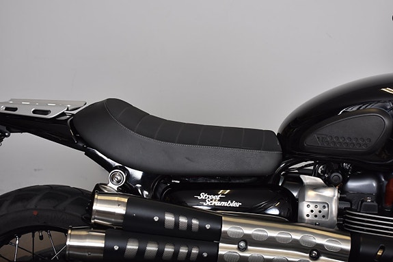 Triumph STREET SCRAMLBER/ ENDAST 950 MIL 13 of 19