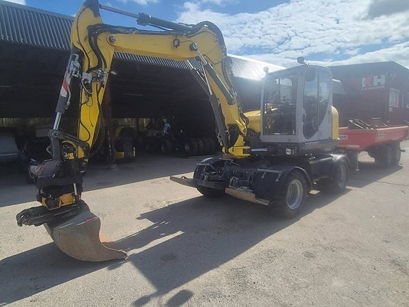 Wacker Neuson EW100 & Bigabkärra med 3 skopor 4 of 13