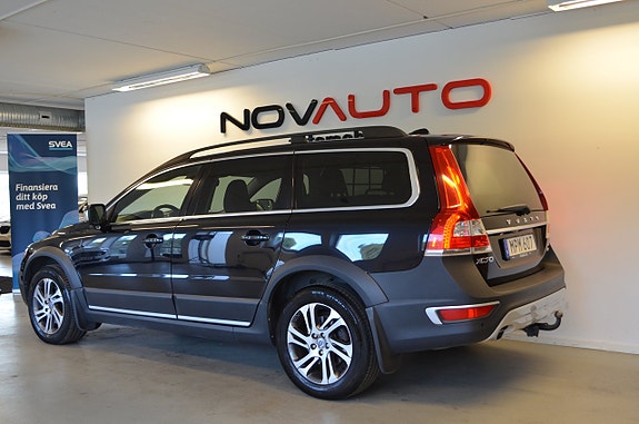 Volvo XC70 5 of 26