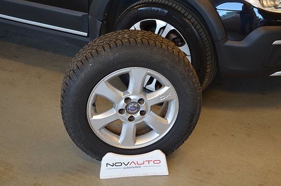 Volvo XC70 23 of 26