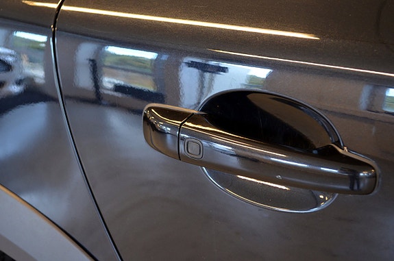 Volvo XC70 13 of 26