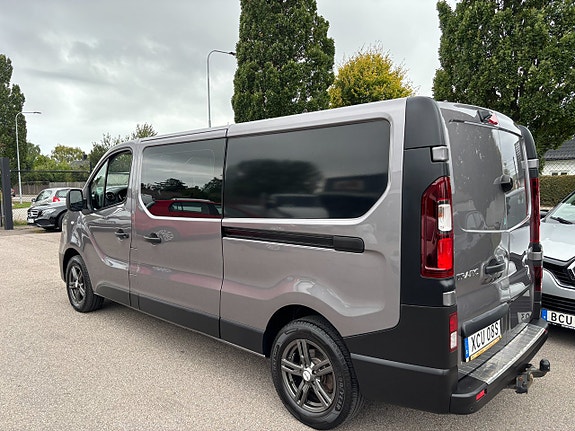 Renault Trafic 9 of 20