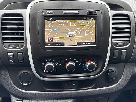 Renault Trafic 18 of 20