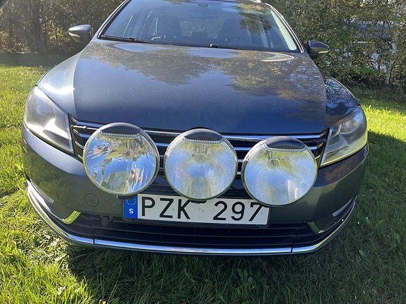 Volkswagen Passat 5 of 7