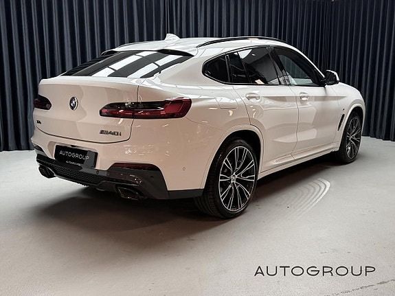 BMW X4 M 4 of 12