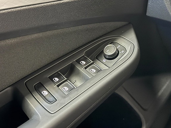 Volkswagen Golf I 14 of 28