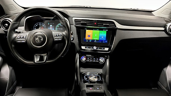 MG ZS 4 of 9