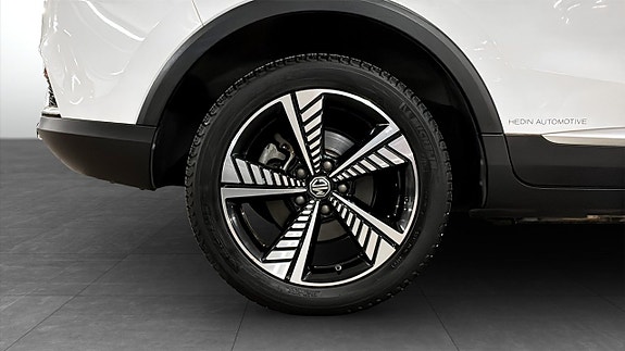 MG ZS 9 of 9
