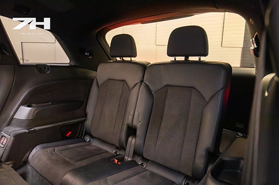 Audi SQ7 21 of 24