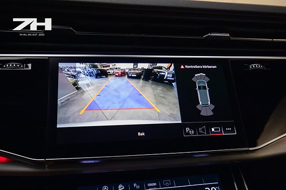 Audi SQ7 22 of 24