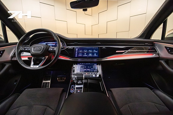 Audi SQ7 15 of 24