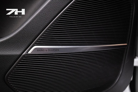 Audi SQ7 10 of 24