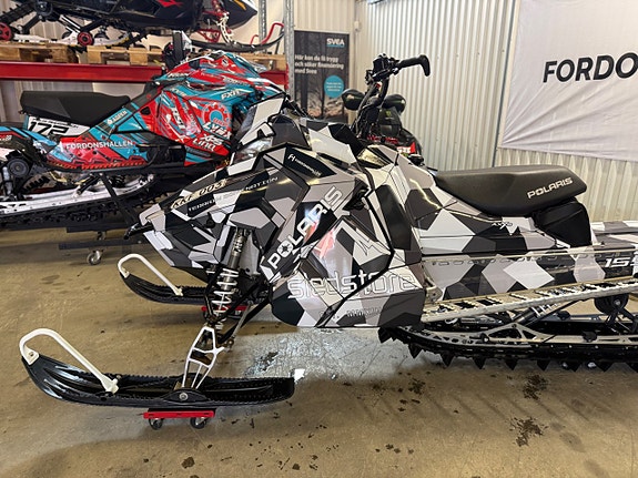 Polaris PRO RMK 800 RP 37" Framvagn/ 340 Mil/700:-/ Mån Frakt -18 10 of 12