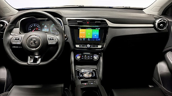 MG ZS 4 of 9
