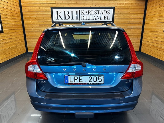Volvo V70 5 of 26