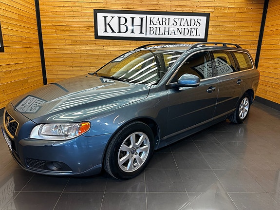 Volvo V70 3 of 26