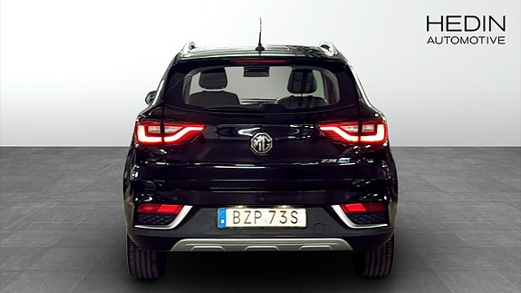 MG ZS 7 of 9