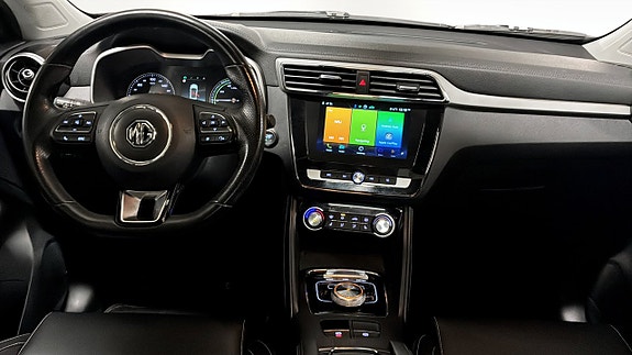 MG ZS 4 of 9