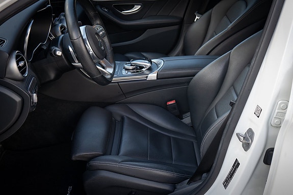 Mercedes-Benz C220 d 12 of 25