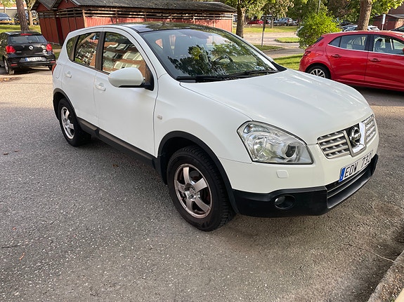 Nissan Qashqai 4 of 5