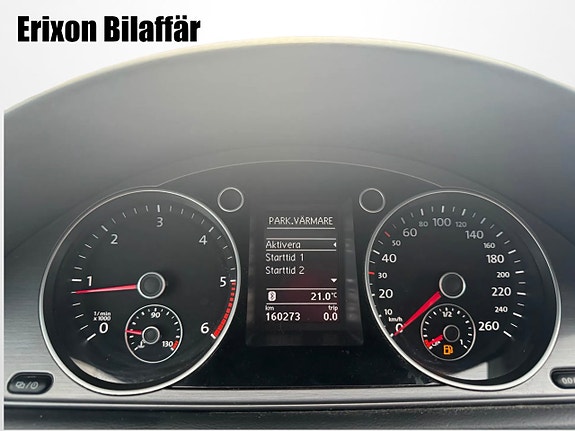 Volkswagen Passat 28 of 29