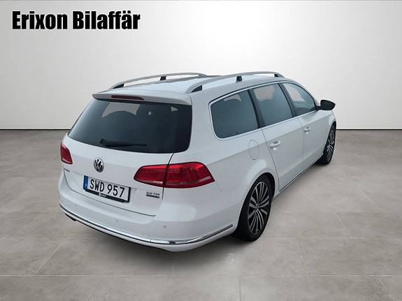 Volkswagen Passat 7 of 29