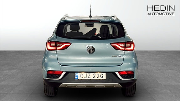 MG ZS 7 of 9