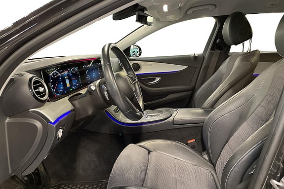 Mercedes-Benz E300 13 of 30