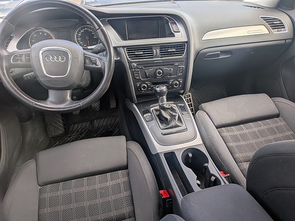 Audi A4 4 of 5