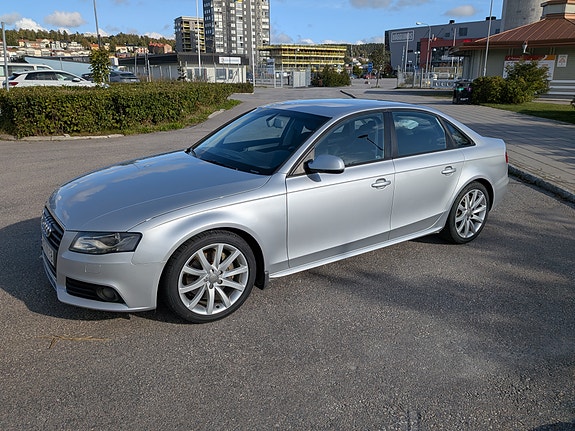 Audi A4 3 of 5