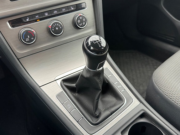 Volkswagen Golf I 4 of 11