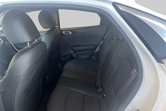 Kia XCeed 12 of 18