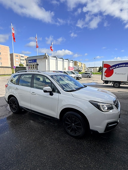Subaru Forester 2 of 6